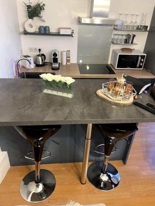 Wondersuite Appartement - Centre Ville Avec Parking Couvert -15Mn De Paris Et 10 Mn De Stade De France, Wifi, Netflix Deuil-la-Barre Εξωτερικό φωτογραφία
