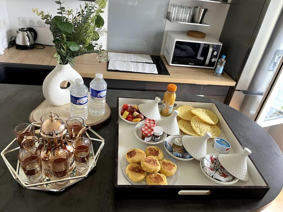 Wondersuite Appartement - Centre Ville Avec Parking Couvert -15Mn De Paris Et 10 Mn De Stade De France, Wifi, Netflix Deuil-la-Barre Εξωτερικό φωτογραφία